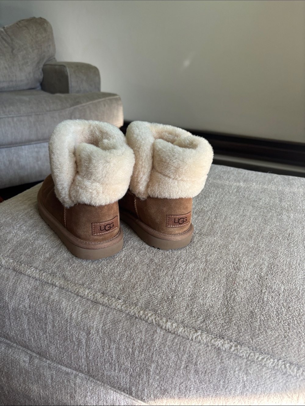 UGG Kids Chestnut Suede Shearling Cuff Boots
